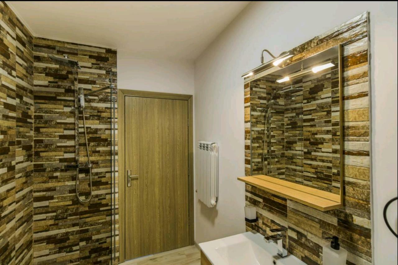 Apartament Andra 波亚纳布拉索夫 外观 照片